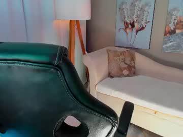 Watch priya_rose performing live on BoomCams free cam network