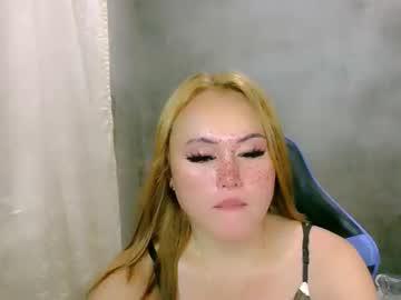 Watch queen_mj_xoxoxo performing live on BoomCams free cam network