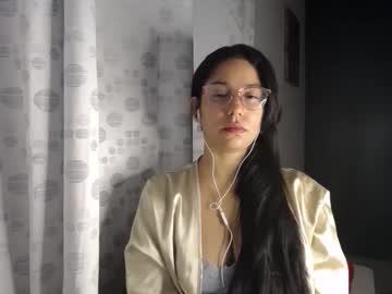 Watch queenvictoria2023 performing live on BoomCams free cam network