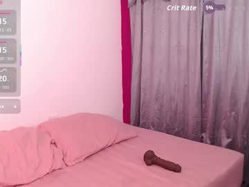 Watch rachell_smithxx performing live on BoomCams free cam network