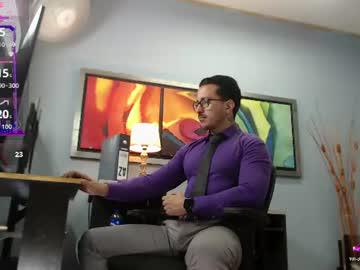Watch randylukehot performing live on BoomCams free cam network