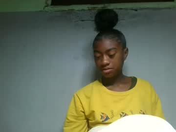 Watch razafy922472 performing live on BoomCams free cam network