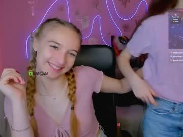 Watch rebecca_smile_ performing live on BoomCams free cam network