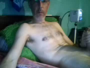 Watch reyes_albert2006 performing live on BoomCams free cam network