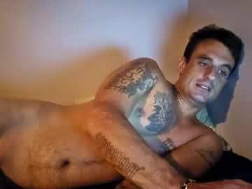 Watch richardstrong94 performing live on BoomCams free cam network