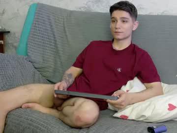 Watch rik_and performing live on BoomCams free cam network