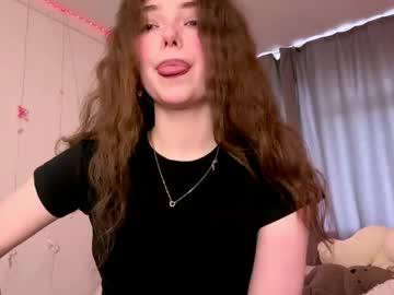 Watch robbynscovel performing live on BoomCams free cam network