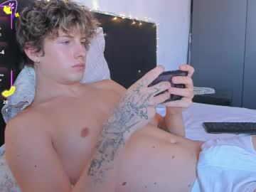 Watch robfavorite1 performing live on BoomCams free cam network