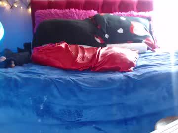 Watch robinsonbaker performing live on BoomCams free cam network