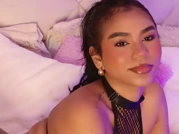 Watch rossie_taylor performing live on BoomCams free cam network