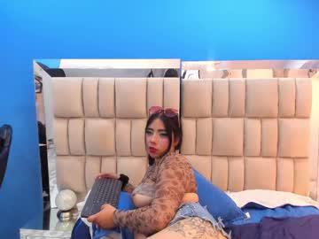 Watch rousse_lily0 performing live on BoomCams free cam network