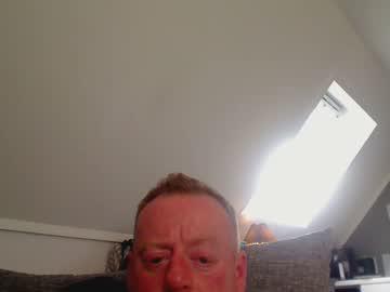 Watch runepetter performing live on BoomCams free cam network