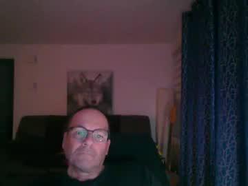 Watch rushse886410 performing live on BoomCams free cam network
