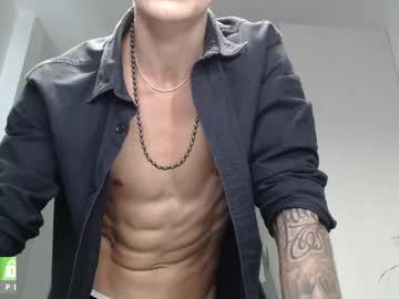 Watch rustynf1tz performing live on BoomCams free cam network