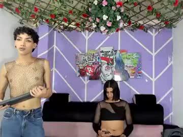 Watch s_d_b_hot performing live on BoomCams free cam network