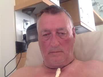 Watch sail_naked performing live on BoomCams free cam network
