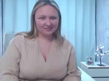 Watch sallyverda performing live on BoomCams free cam network