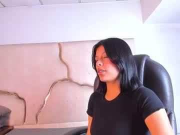 Watch salmaportman_ performing live on BoomCams free cam network