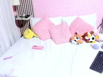 Watch salome_pettite performing live on BoomCams free cam network