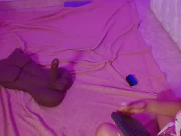 Watch samara_glow performing live on BoomCams free cam network