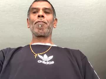 Watch samegee performing live on BoomCams free cam network