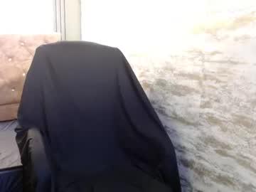 Watch sami29_ performing live on BoomCams free cam network