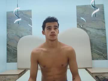 Watch samuel_wyatt performing live on BoomCams free cam network