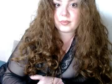Watch sandraxo93 performing live on BoomCams free cam network