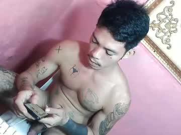 Watch sangre_adamusxxx performing live on BoomCams free cam network