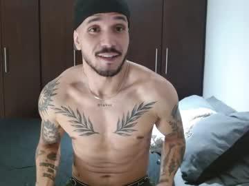 Watch santti_torres performing live on BoomCams free cam network