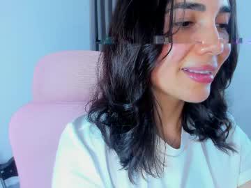 Watch sara_ospina22 performing live on BoomCams free cam network