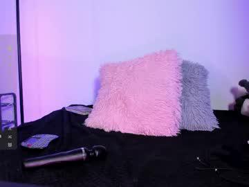 Watch satanbabee_ performing live on BoomCams free cam network