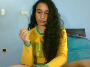 Watch scarlettscottx performing live on BoomCams free cam network