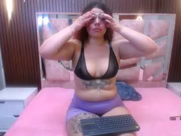 Watch scarlettstonefon performing live on BoomCams free cam network