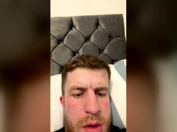 Watch scottishguy220110 performing live on BoomCams free cam network