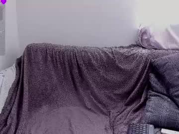 Watch selenenoire performing live on BoomCams free cam network