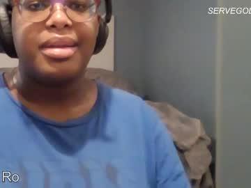 Watch servegoddessro performing live on BoomCams free cam network