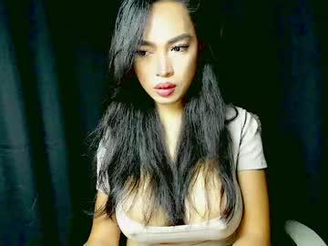 Watch sexymariafoxx performing live on BoomCams free cam network