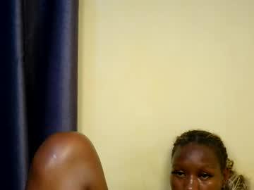 Watch sexyroznnah performing live on BoomCams free cam network