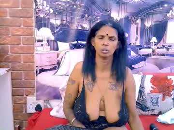 Watch sexyva4u2luv performing live on BoomCams free cam network