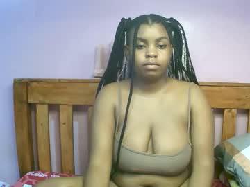 Watch sexyyred_ performing live on BoomCams free cam network