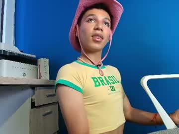 Watch shadow_booy performing live on BoomCams free cam network
