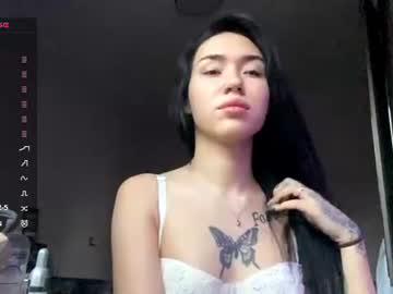 Watch shaemickels performing live on BoomCams free cam network