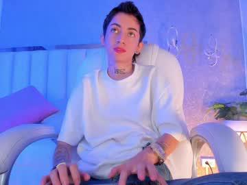Watch shantal_thompson21 performing live on BoomCams free cam network