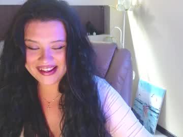 Watch sherbru performing live on BoomCams free cam network