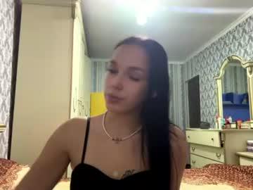 Watch shizueliffick performing live on BoomCams free cam network