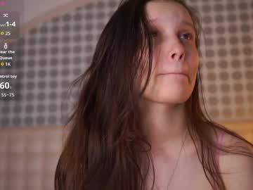 Watch silk_riddle performing live on BoomCams free cam network