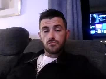 Watch simomoliver performing live on BoomCams free cam network