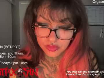 Watch sinfulincubus performing live on BoomCams free cam network