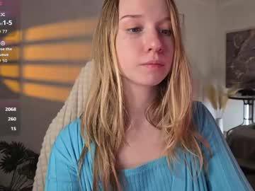 Watch sinner_eve performing live on BoomCams free cam network